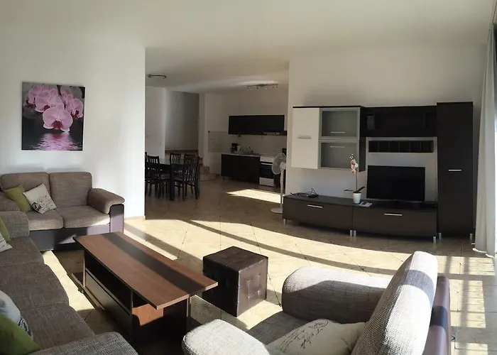 Flora * أوباتيا